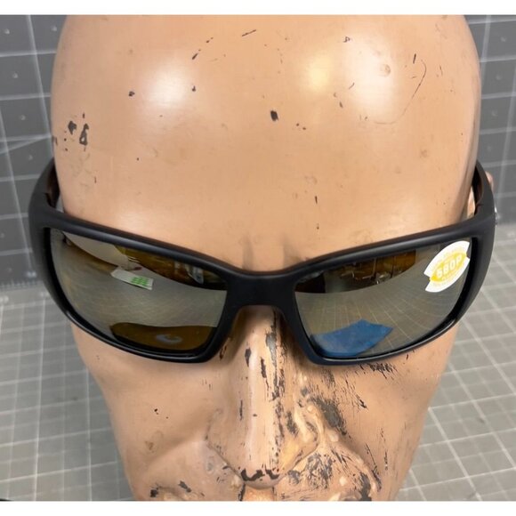Costa Blackfin BL 11 Sunglasses Polarized 580P - Matte Black Frame w/Case & Clot - Picture 2 of 9